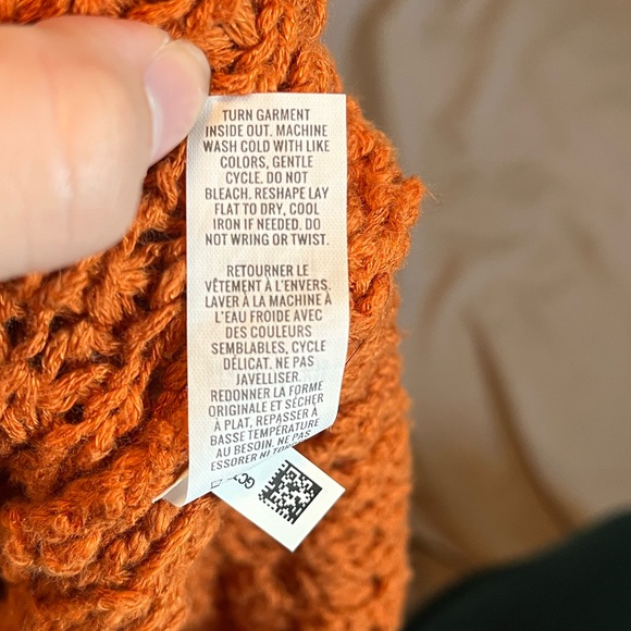 Aerie Size M Knit Orange Tank Top - Picture 5 of 6